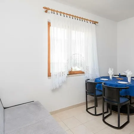 Guest house Mato Oborovic Papica