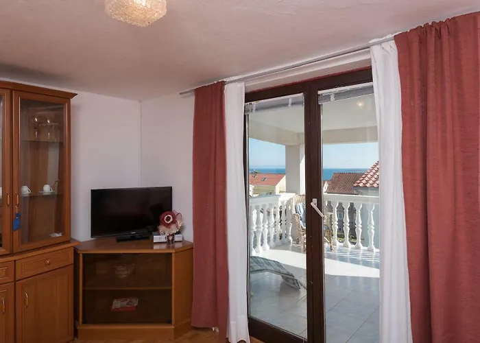 Pensión Mato Oborovic Papica